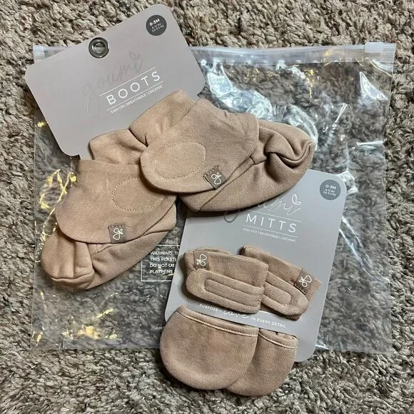 NWT Goumi Kids Sandstone Baby Mitts Boots SZ 0-3mo Bamboo Mittens Bootie - Picture 1 of 2